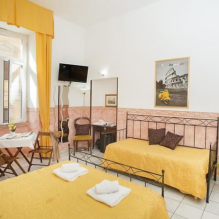 ローマ オベルス Bed & Breakfast エクステリア 写真