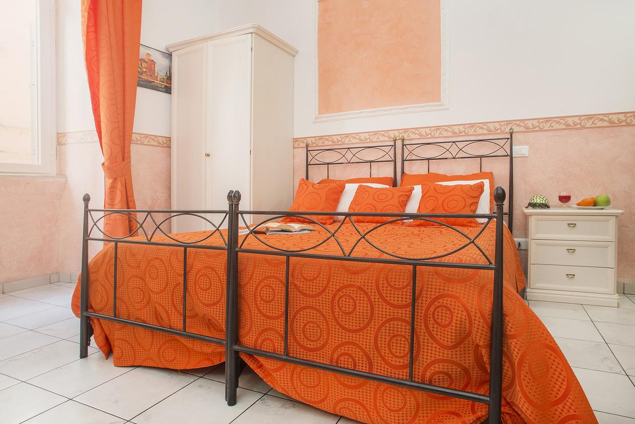 ローマ オベルス Bed & Breakfast エクステリア 写真